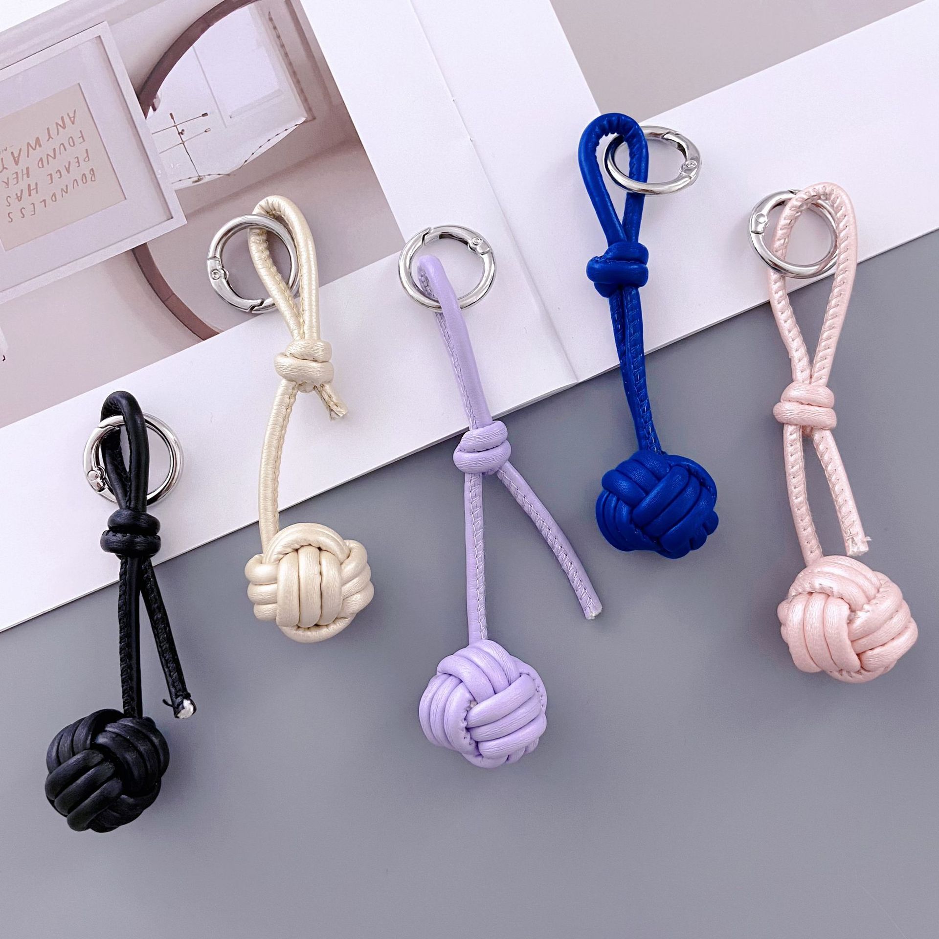 Colgante para bolso, estilo ja - Luxury Japanese Bags Brands reseña y precio